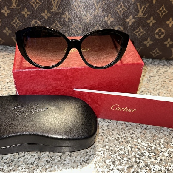 Cartier Sunglasses - Picture 2 of 16